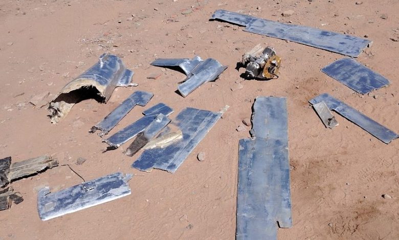 قوات محور الرزامات تسقط طائرة مسيرة حوثية في مديرية الصفراء بصعدة