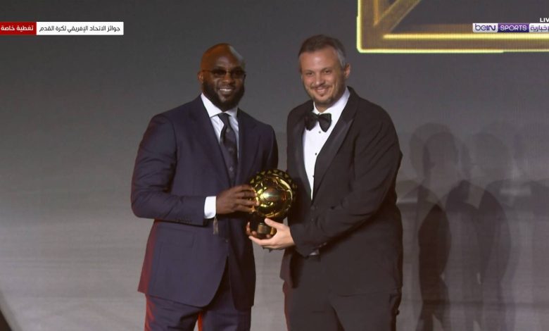 ممدوح عيد رئيس نادي بيراميدز