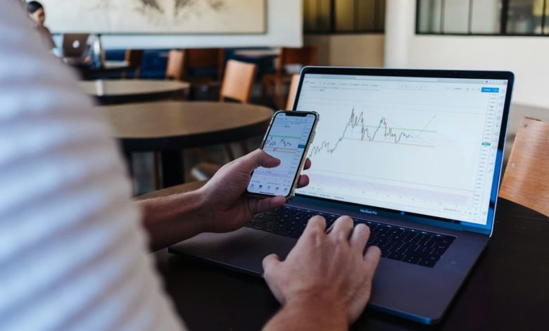 كيف تمنح ترابطات العملات متداولي الفوركس في السعودية ميزة تنافسية