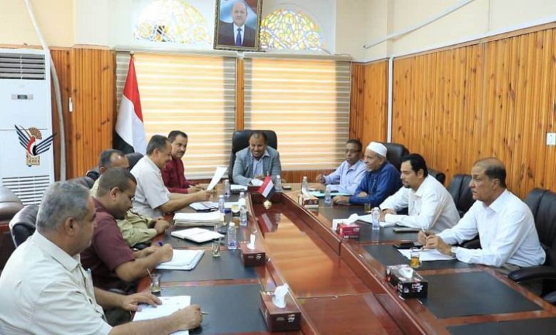 لجنة المناقصات الفرعية بوادي حضرموت تقر إرساء ثلاثة مشاريع تربوية