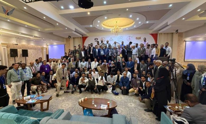 مؤتمر طبي يؤكد على ضرورة إنشاء مستشفى متخصص لأمراض وجراحة الأوعية الدموية في عدن