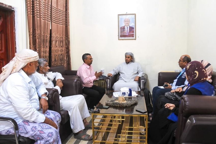 محافظ سقطرى يناقش مع منظمة الصحة العالمية جهود القضاء على الملاريا