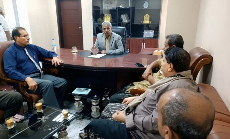 محافظ لحج يبحث مع الـ (هابيتات) تدخلاته في عدد من المشاريع بالمحافظة