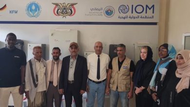 محمود والمسعودي يفتتحان آبارًا إضافية لتعزيز مشروع مياه المخا الرئيسي بدعم ألماني