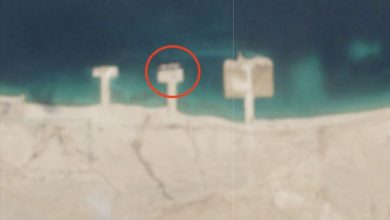 مليشيا الحوثي تنقل حركة الملاحة التجارية من ميناء الحديدة إلى رأس عيسى