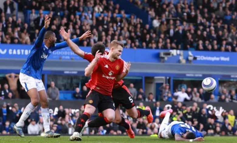 مانشستر يونايتد ضد إيفرتون