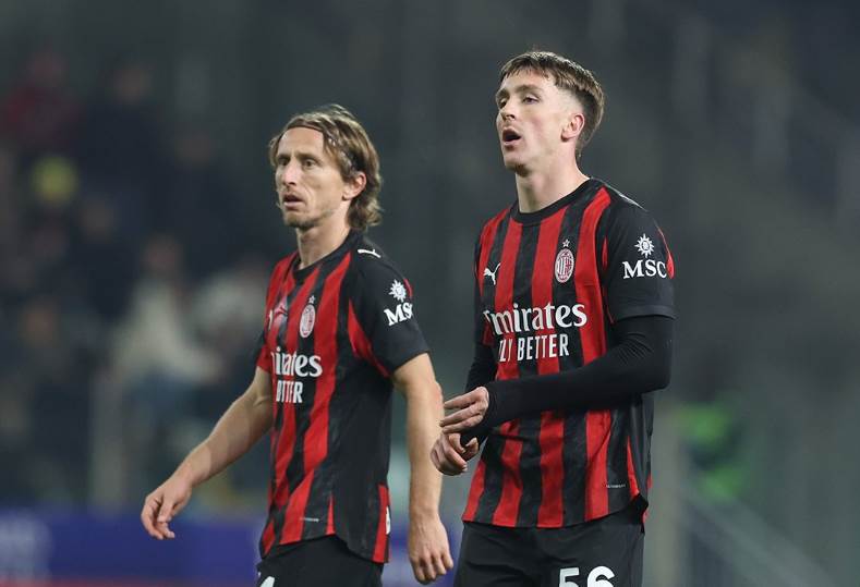 مودريتش وسالميكرز