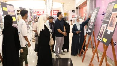 نائب وزير الإعلام والثقافة والسياحة يطلع على معرض عدن للصور