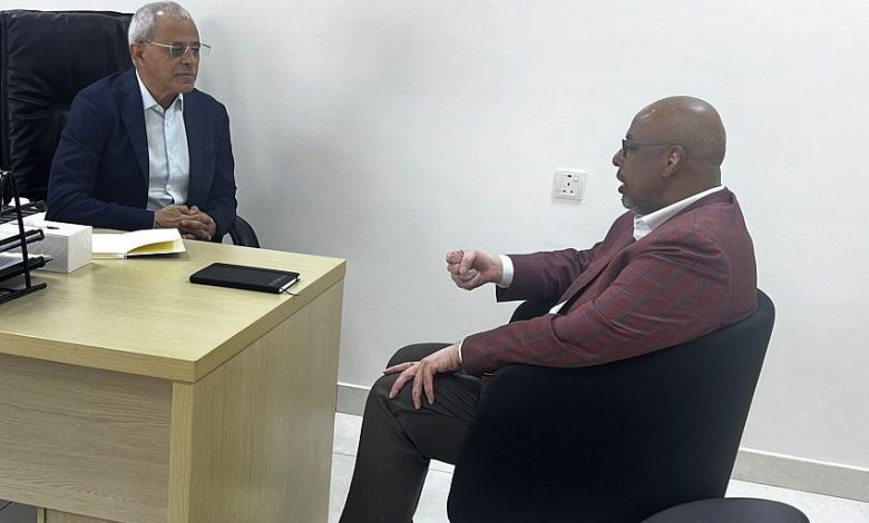 نائب وزير الخارجية يبحث مع (الأوتشا) أولويات المرحلة القادمة وتحسين آليات التنسيق الميداني