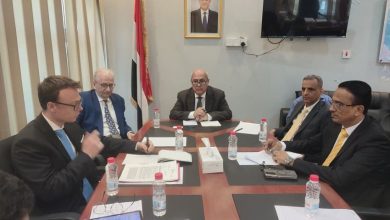 وزير الإدارة المحلية يبحث مع السفير الالماني تعزيز التعاون الثنائي