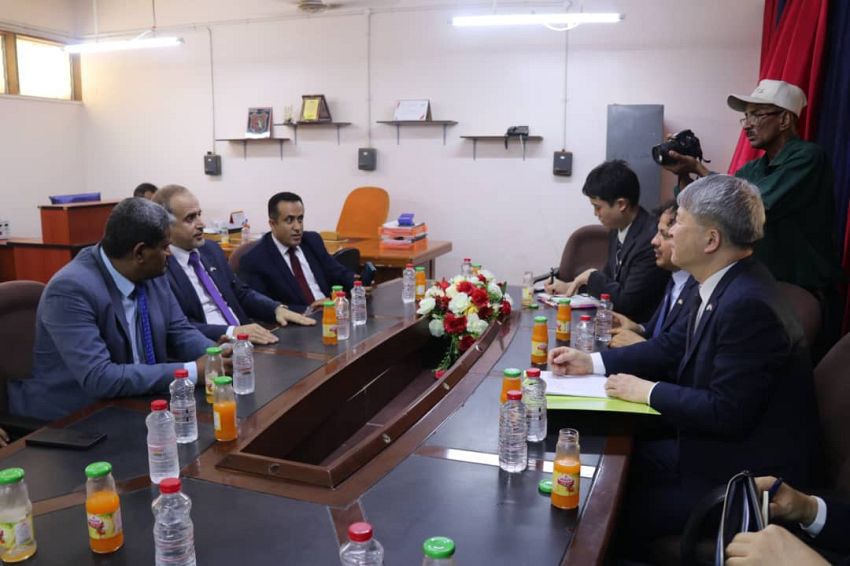 وزير التعليم العالي يبحث مع السفير الكوري تعزيز التعاون في مجال التعليم الفني