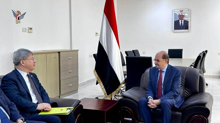 وزير الخارجية يلتقي السفير الكوري