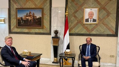 وزير الخارجية يلتقي المبعوث الاممي إلى اليمن
