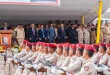 وزير الدفاع يشهد حفل تخرج الدفعة ٥٢ كلية حربية في عدن