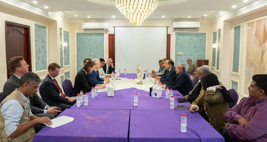 وزير الصحة يبحث مع السفير الالماني تطوير آليات التنسيق بين الجانبين