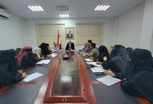 وزير الصناعة والتجارة يناقش مع اللجنتين الإشرافية والفنية إعداد الموازنة التشغيلية للوزارة للعام 2026م