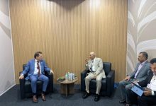 وزير المياه والبيئة يبحث مع مسؤول هولندي عدد من المشاريع والمبادرات المشتركة