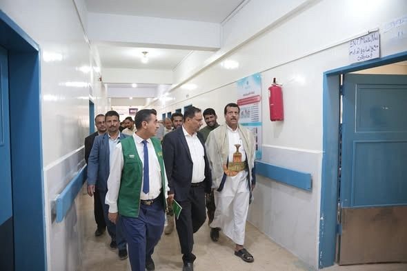 وكيل محافظة مأرب يتفقد اعمال الصيانة والترميم لقسم الطوارئ بهيئة مستشفى مأرب العام