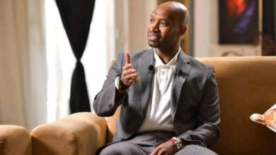 شيكابالا يهاجم لاعب الأهلي بسبب نجم الزمالك.. "إنت مش بيتر كراوتش يعني"