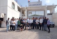 طلبة كلية الحقوق - جامعة عدن -  ينفذون نزولًا ميدانيًّا إلى إصلاحيةِ السجنِ المركزي بعدن