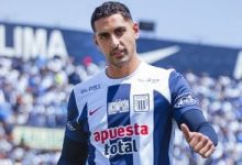 الأهلي يدرس الانسحاب من صفقة الصباغ ويركز على النعيمات بعد تعثر ضم دياباتي