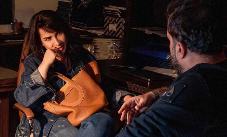 رجل يعود للحياة داخل كيس الجثث في دار الجنازات (صور)