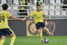 هل ألقى سلوت بمحمد صلاح