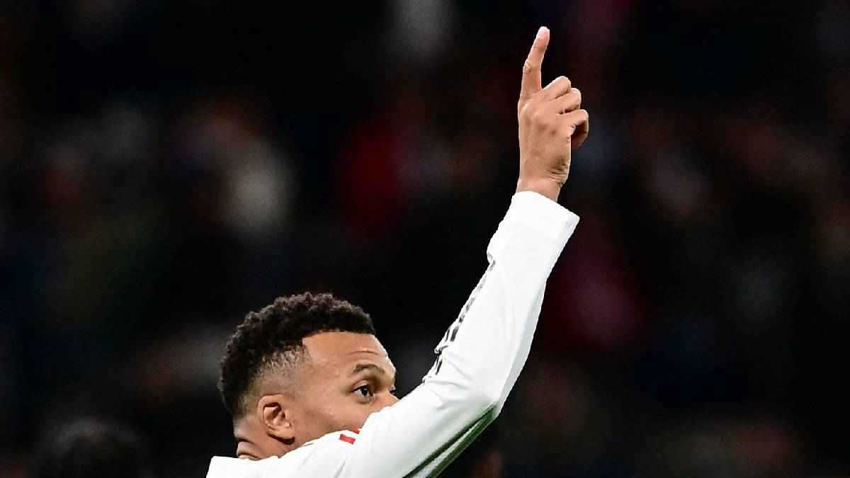 ليس الشباب.. خالد البلطان يرغب في شراء ناد سعودي