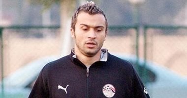 إبراهيم سعيد يغير لون شعره بين شوطي مباراة تتويج الأهلى بدوري الأبطال