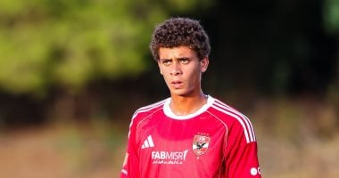 هل بدأ برشلونة المفاوضات مع الأهلي لضم حمزة عبد الكريم؟