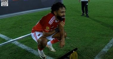 حسين الشحات يرتدى شارة كابتن الأهلى الليلة لأول مرة فى تاريخه