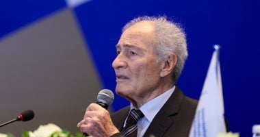 الأهلي يهنئ حسن مصطفى برئاسة الاتحاد الدولي لكرة اليد