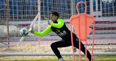 مصدر مقرب من اللاعب: عمر عبدالعزيز لم يهرب من الزمالك