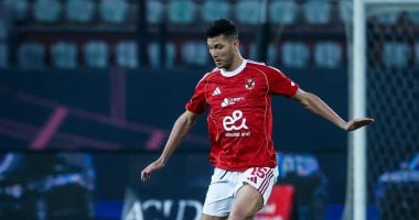 الأهلي يترقب وصول عروض رسمية من الخليج لبيع أشرف داري