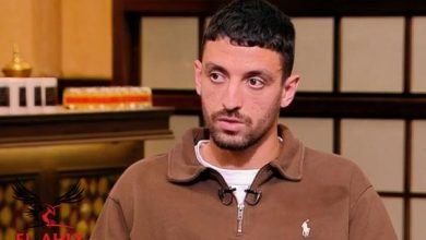 طاهر يكشف عن حديث توروب مع اللاعبين قبل مباراة الجيش الملكي على التحكيم