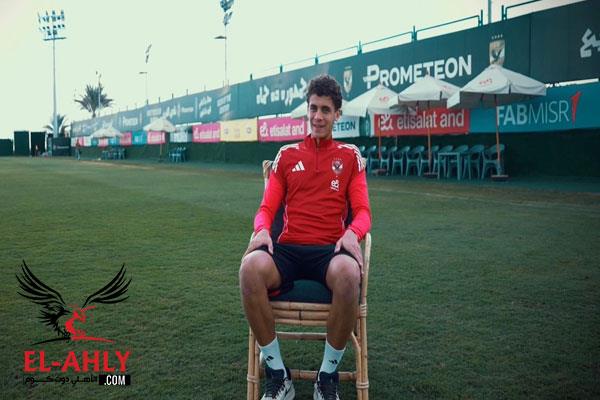 حمزة عبد الكريم يتحدث عن العروض الخارجية والتواجد مع المنتخب الوطني