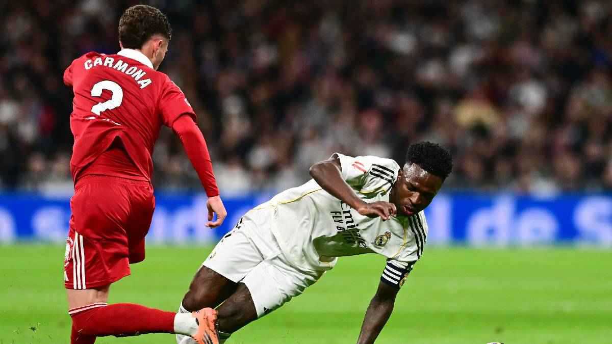 ترتيب الدوري الإسباني بعد فوز برشلونة المثير على فياريال