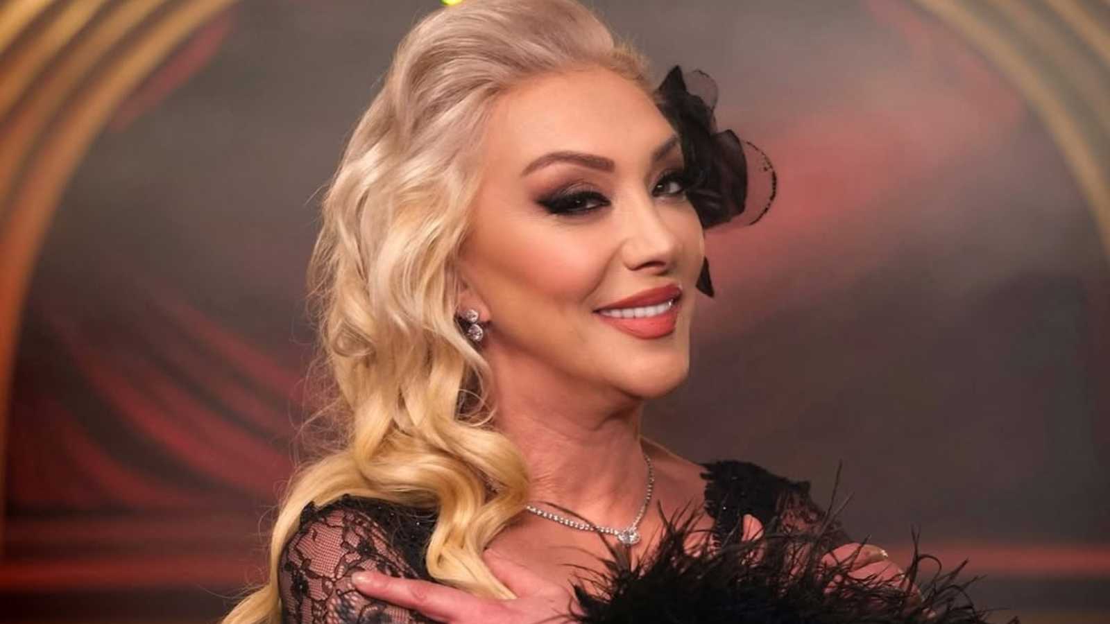 الممثل ماثيو بيري