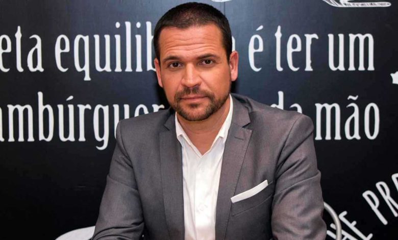 بقميص حكيمي.. كيليان مبابي يخطف الأضواء في مباراة المغرب ومالي (فيديو)