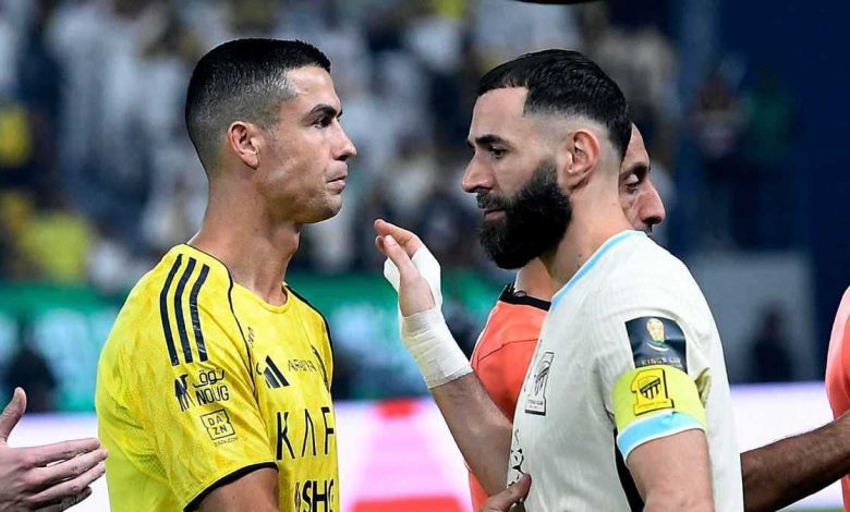 سلوت يكذب.. وائل جمعه يهاجم مدرب ليفربول بسبب صلاح