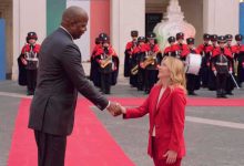 ميلوني لدى استقبالها تشابو