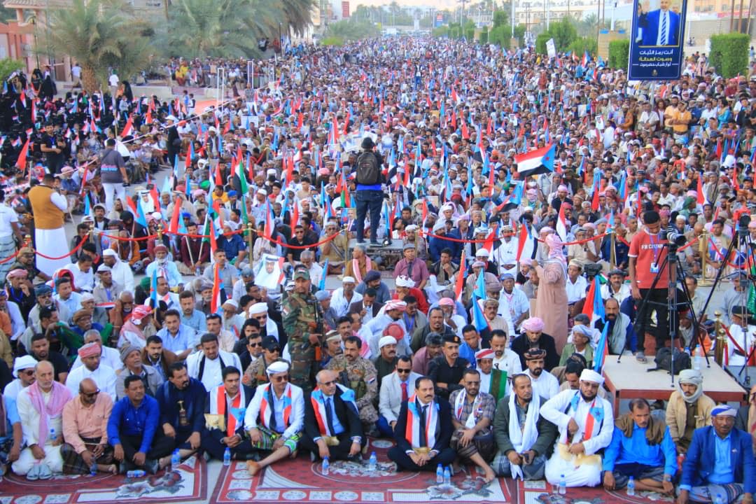 اخبار-حضرموت-|-#عاجل-:-أبناء-حضرموت-وشبابها:-الاعتصام-رسالة-حضرمية-لطرد-قوات-المنطقة-العسكرية-الأولى-وتعزيز-أمن-المحافظة