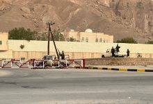 اخبار-حضرموت-|-عاجل-|-تعزيزات-عسكرية-اطلاق-نار-واعتقالات-خلال-مداهمة-ساحة-اعتصام-سيئون