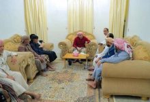 اخبار-حضرموت-|-الكثيري-يلتقي-عدداً-من-مشايخ-وأعيان-وادي-وصحراء-حضرموت-ويؤكد-أهمية-تماسك-الجبهة-الداخلية