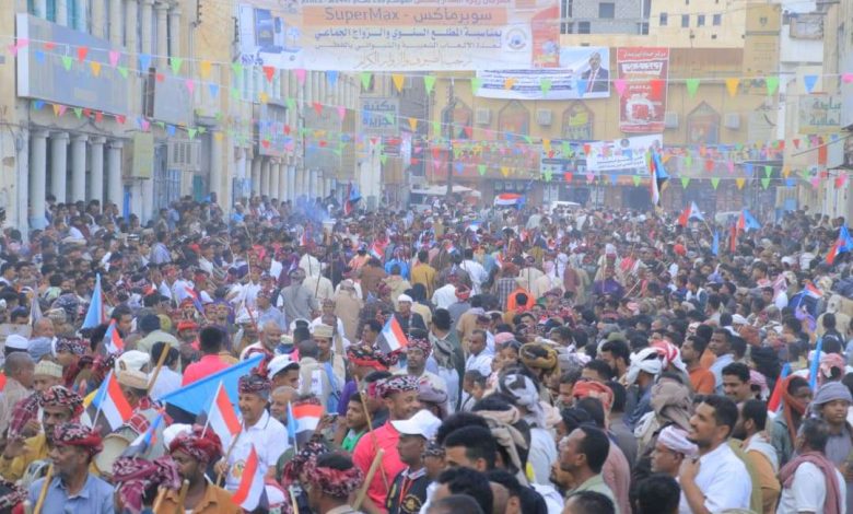 اخبار-حضرموت-|-برعاية-الرئيس-الزُبيدي.-عدة-الألعاب-الشعبية-الشبواني-بمديرية-القطن-تقيم-مطلعها-السنوي