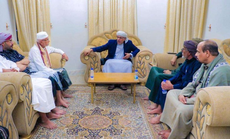 اخبار-حضرموت-|-الكثيري-يلتقي-حاضرة-حضرموت-وكِندة-برئاسة-الشيخ-علي-الهجري