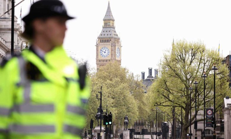 جورج كلوني يؤكد حرصه على البيئة عبر السفر بالقطار