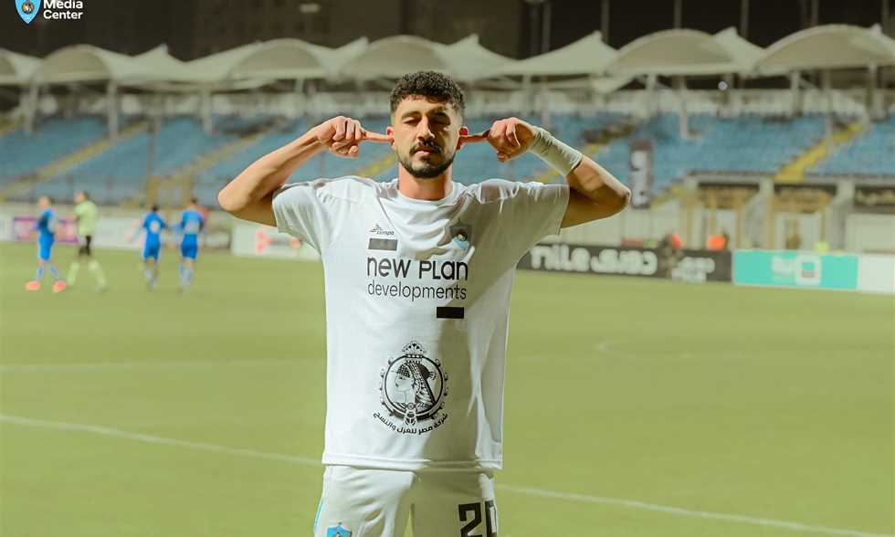 خبر في الجول - سيراميكا كليوباترا تواصل مع محمد بن حمودة لإمكانية ضمه