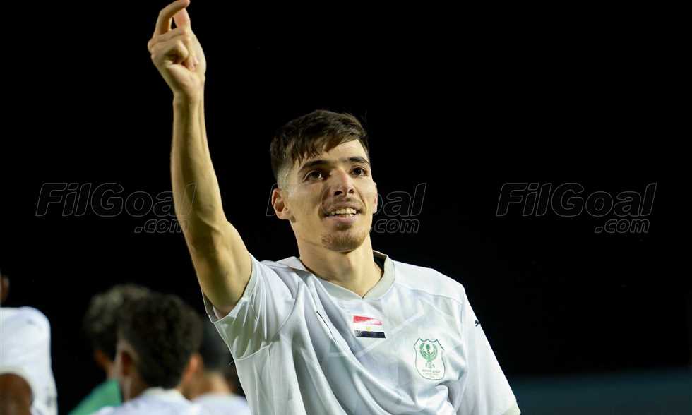 دغموم: الزمالك فاوضني من قبل.. وأقدم أفضل مواسمي مع المصري