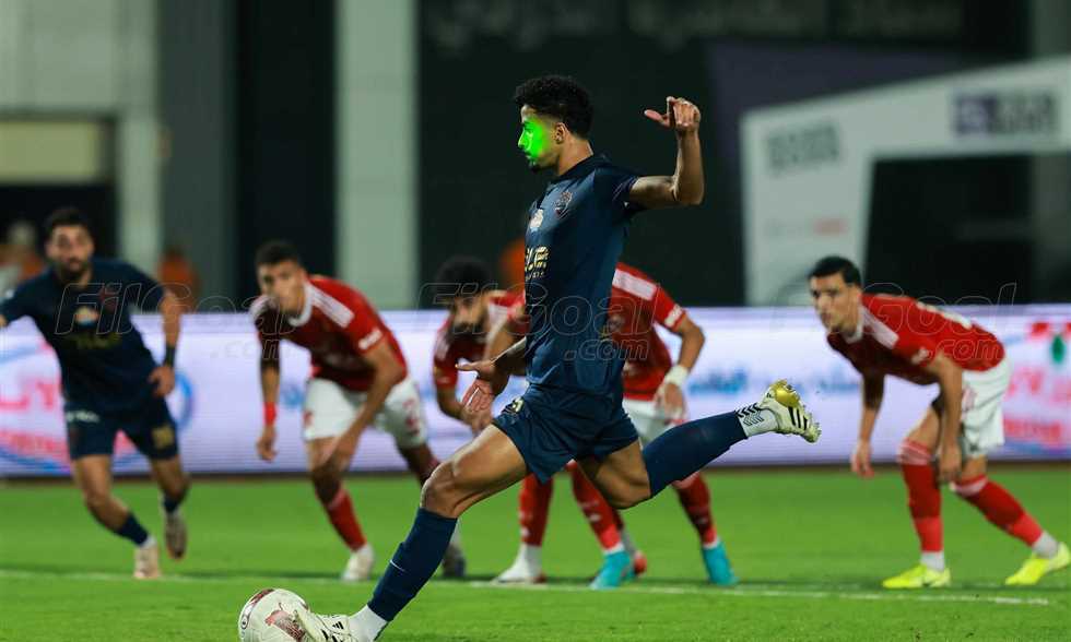 وكيل حسام عبد المجيد يكشف ما حدث في مفاوضات التجديد مرتين مع الزمالك